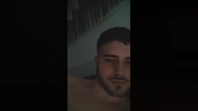Hot1722  14-02-2022